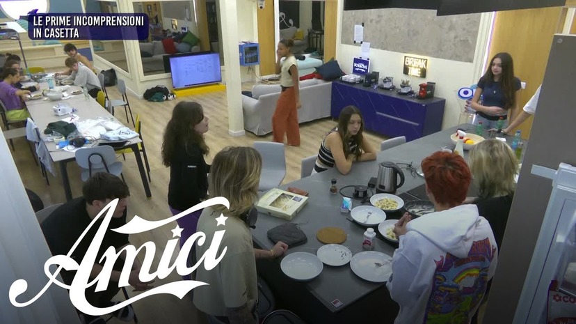 Cantante entra nella scuola di Amici 23 ma non viene mai ripreso in TV: il retroscena, ecco di chi si tratta preview