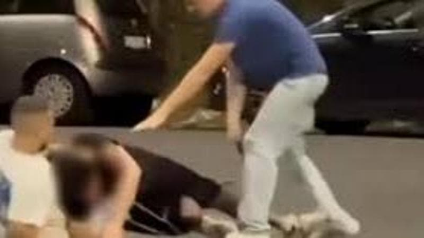 Coppia gay picchiata a Roma: “Non è omofobia”, parla legale degli aggressori. Perché serve una legge per atti di odio omotransfobico preview