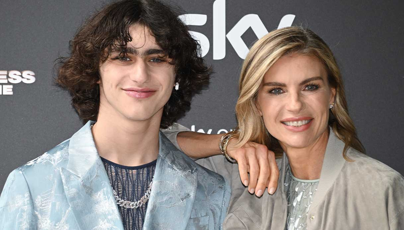 Achille Costacurta, video shock e Instagram cancellato: la reazione di mamma Martina Colombari preview