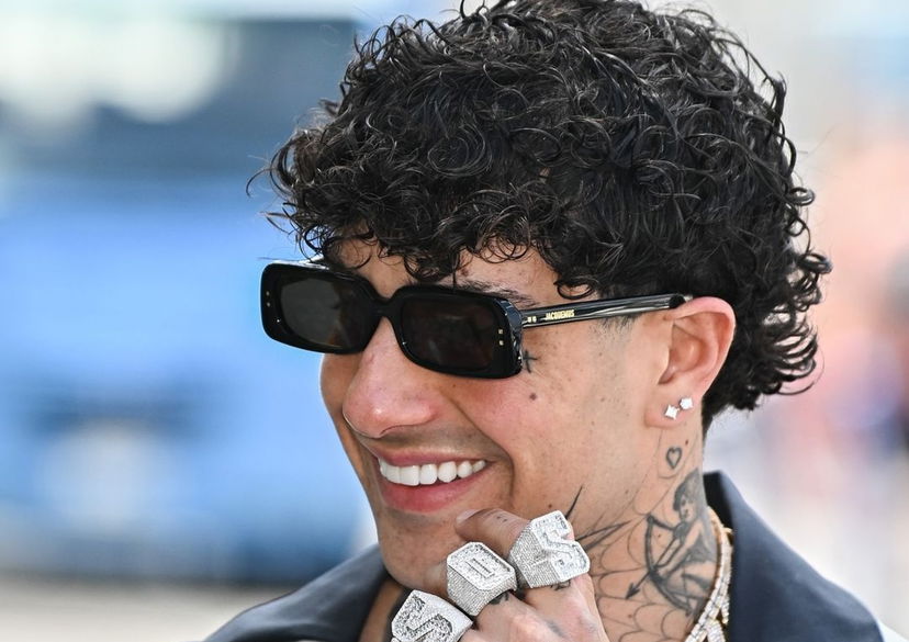 Tony Effe, flirt con un’ex di Amici di Maria De Filippi? Lui dimentica Giulia De Lellis, gli indizi preview