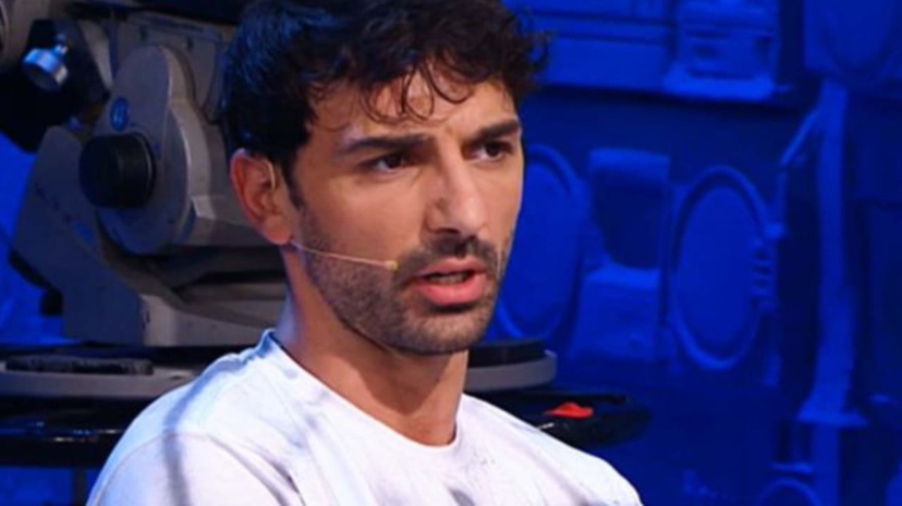 Amici 24, Raimondo Todaro lascia: chi prenderà il suo posto? Spuntano tre nomi (e due provengono da Ballando con le Stelle) preview