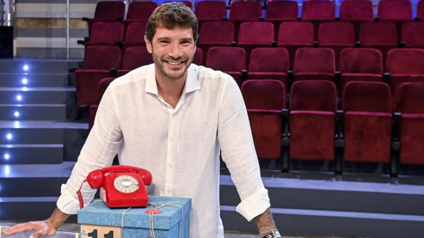 Stefano De Martino sarà il giudice di un amatissimo programma: ecco quale preview