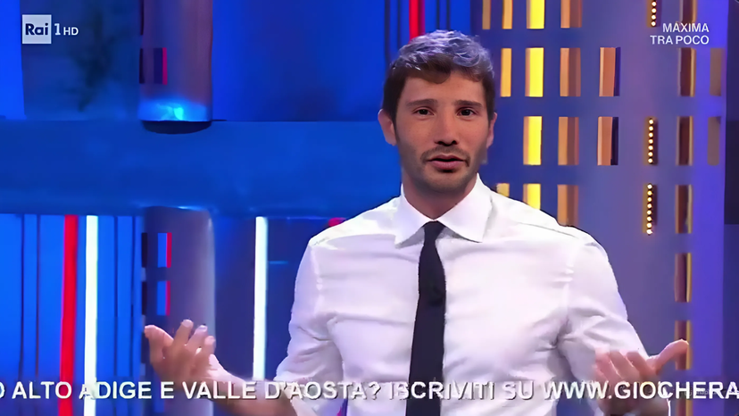 Stefano De Martino debutta ad Affari Tuoi: le reazioni del pubblico, nostalgia Amadeus e dubbi preview