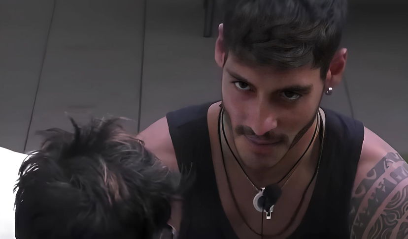 Bomba al Grande Fratello: Javier Martinez svela i segreti di Shaila Gatta – VIDEO preview