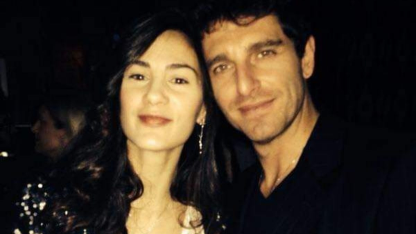 Moglie e figli di Giampaolo Morelli: chi è Gloria Bellicchi, carriera e vita privata dell’attore preview