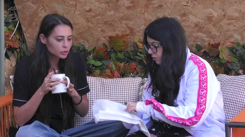 Jessica e Mariavittoria sulla gravidanza di Ila Clemente: “Rientra al Grande Fratello o no?” preview