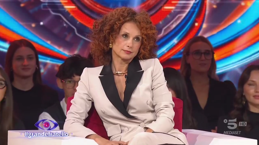 Beatrice Luzzi scatena la polemica nel cuore della notte: frecciate infuocate dopo il Grande Fratello preview