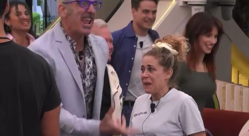 Ex volti di Amici al Grande Fratello: Enzo Paolo scoppia a piangere, cosa è successo preview