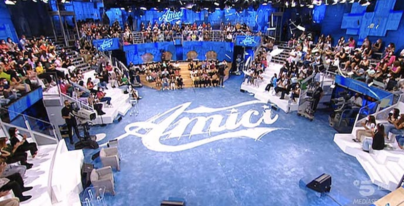 Ex ballerino di Amici cambia vita: parla lui preview