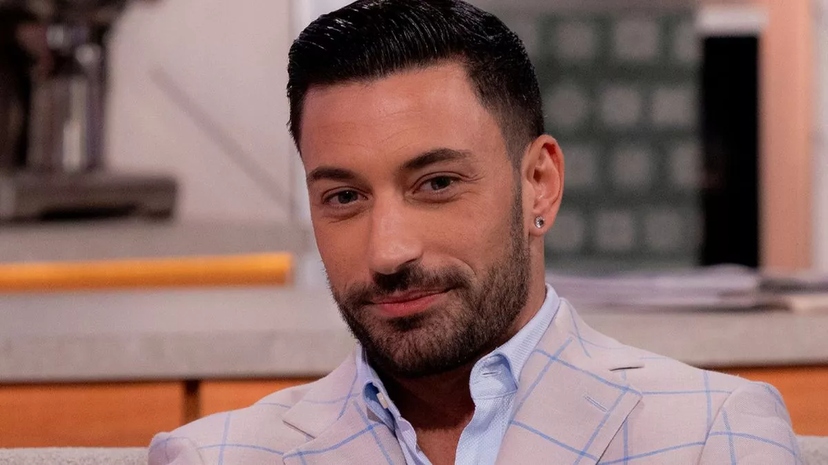 Incubo per Giovanni Pernice prima di Ballando con le Stelle: cosa ha dovuto affrontare, le rivelazioni shock preview