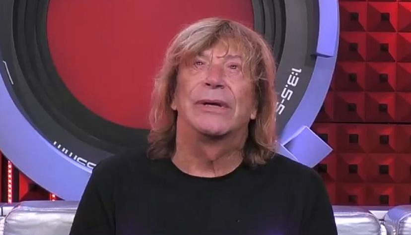 Enzo Paolo si scusa con la famiglia di un noto personaggio (che non c’è più): cosa ha detto stanotte preview