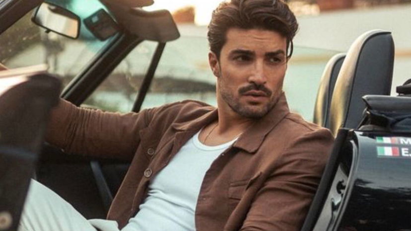 Grave lutto per Mariano Di Vaio, l’addio toccante sui social: “La tua luce risplenderà attraverso tutti noi” preview
