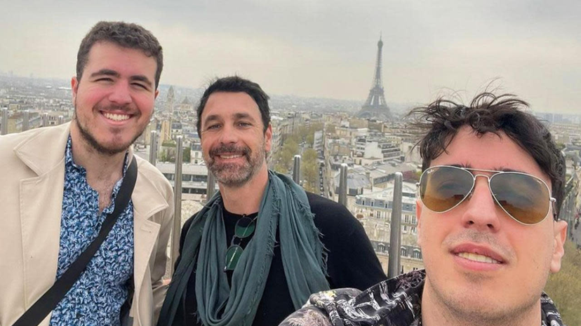 Alessandro Leon, Francesco, Luna e Alma: chi sono i 4 figli di Raoul Bova preview