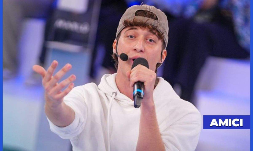 Amici 24, caos in studio: scontro tra prof e cuori infranti in casetta, cosa è successo a Vybes preview