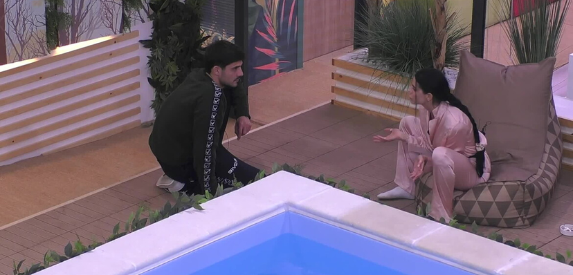 Shaila gelosa di Lorenzo e Helena: scoppia il putiferio nella Casa, cosa è successo stanotte – VIDEO preview