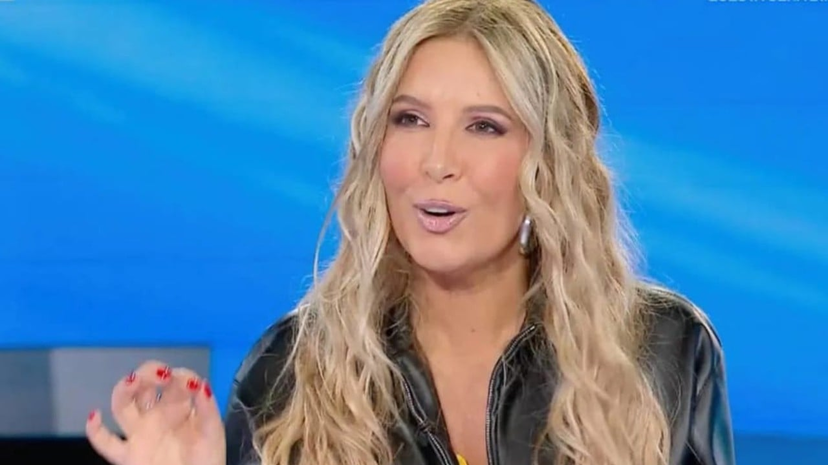 La confessione bomba di Selvaggia Lucarelli: “Ecco cosa fa davvero Sonia Bruganelli prima di Ballando” preview