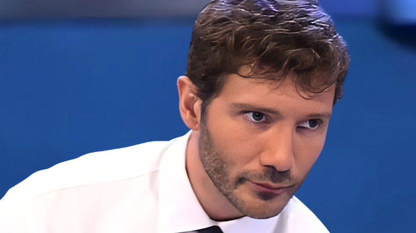 Pier Silvio, mega stoccata a De Martino e Affari Tuoi – VIDEO preview