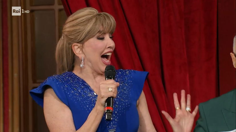 Milly Carlucci svela i segreti di Ballando con le Stelle 2024 e annuncia un nuovo talent in stile Amici preview