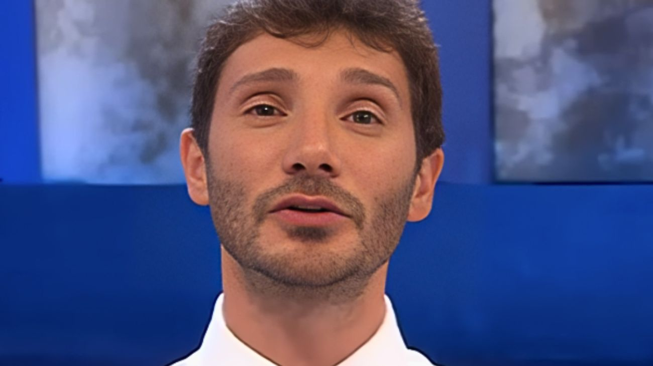 Vincite anomale ad Affari tuoi? Le accuse shock: parla l’esperto, sotto accusa il game show di De Martino