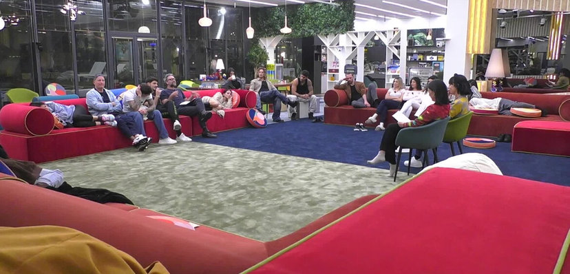 I concorrenti del Grande Fratello scoprono gli “ascolti flop” del reality: le loro ipotesi (azzeccate) preview