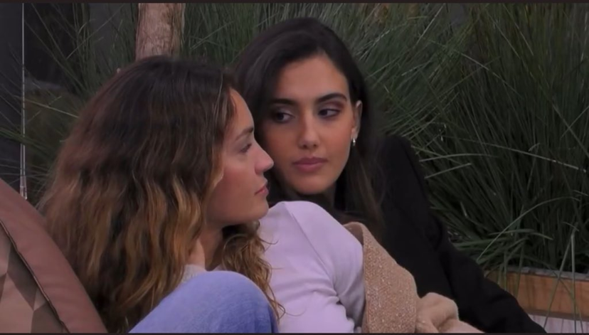 Confessioni intime tra Helena e Zeudi al Grande Fratello: “Perché non me l’hai detto”? – VIDEO preview