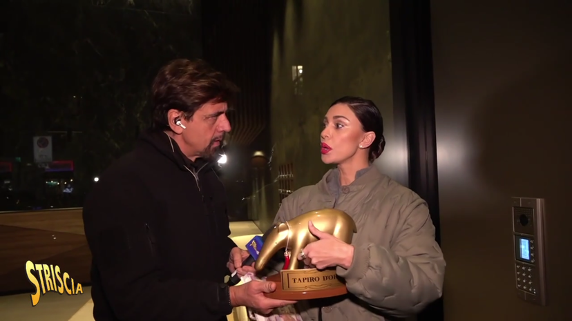 “Divento lesbica”, Belen Rodriguez sconvolge e si becca il Tapiro di Striscia la Notizia preview