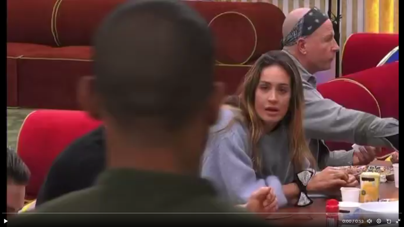 “Minacciato di squalifica”, il bollitore gate di Helena Prestes “accende” un ex concorrente di cui non si ricordava nessuno preview