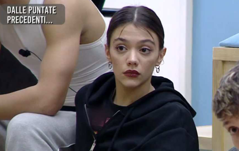 Censura ad Amici 24? Il caso della maglia oscurata: ecco cosa c’era scritto preview