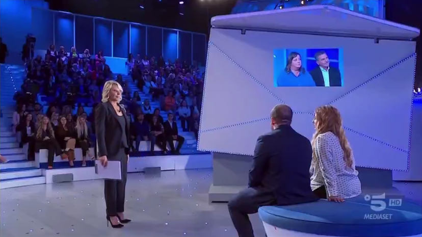 Le storie di C’è posta per te, terza puntata 25 gennaio: buste aperte e chiuse, cosa è successo preview