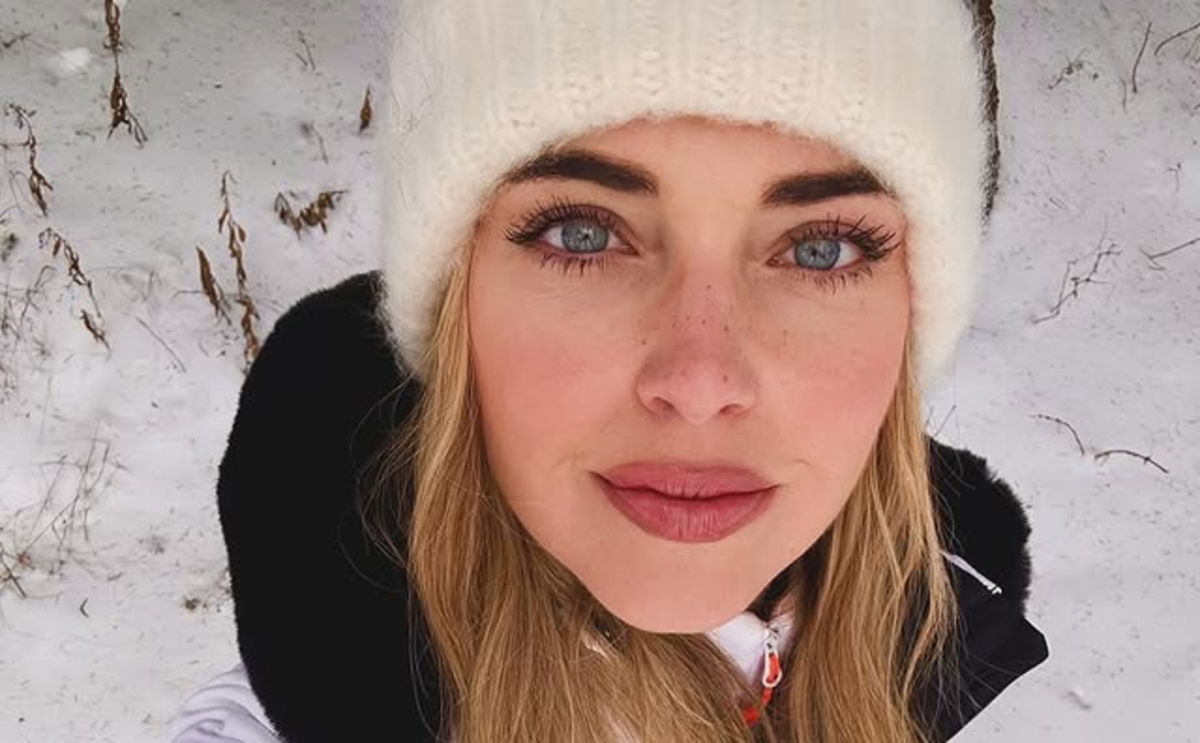 Chiara Ferragni incinta? L’imprenditrice rompe il silenzio, il messaggio a Dagospia