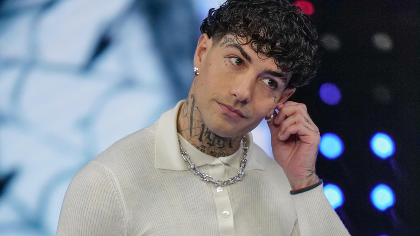 Bufera a Sanremo 2025, la prima polemica colpisce Tony Effe: ex vincitore del Festival lo demolisce preview