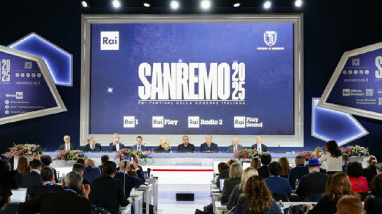 Ordine di uscita dei cantanti di Sanremo 2025, prima serata: ospiti e scaletta