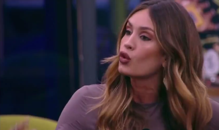 Grande Fratello, Helena sotto accusa: frase ambigua su Zeudi scatena il web preview