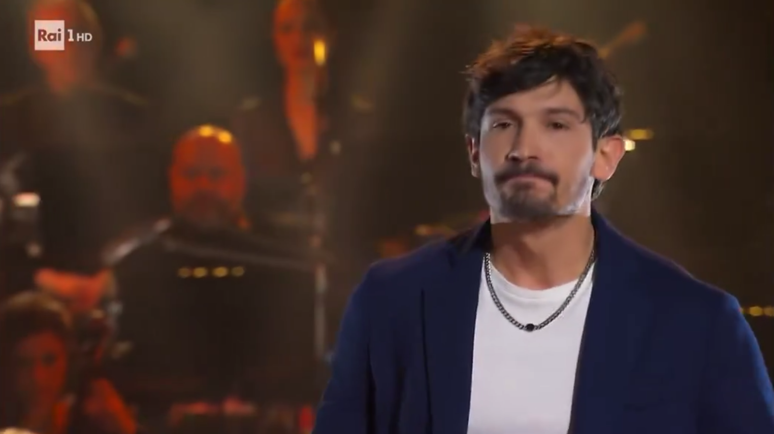 Ora o mai più, Pierdavide Carone