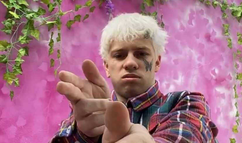 Chi è Chiello, a Sanremo 2025 con Rose Villain: vero nome e vita privata preview