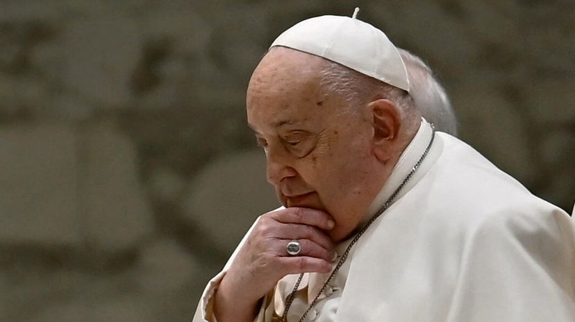 Come sta Papa Francesco dopo la nuova crisi di broncospasmo, l’ultimo bollettino preview