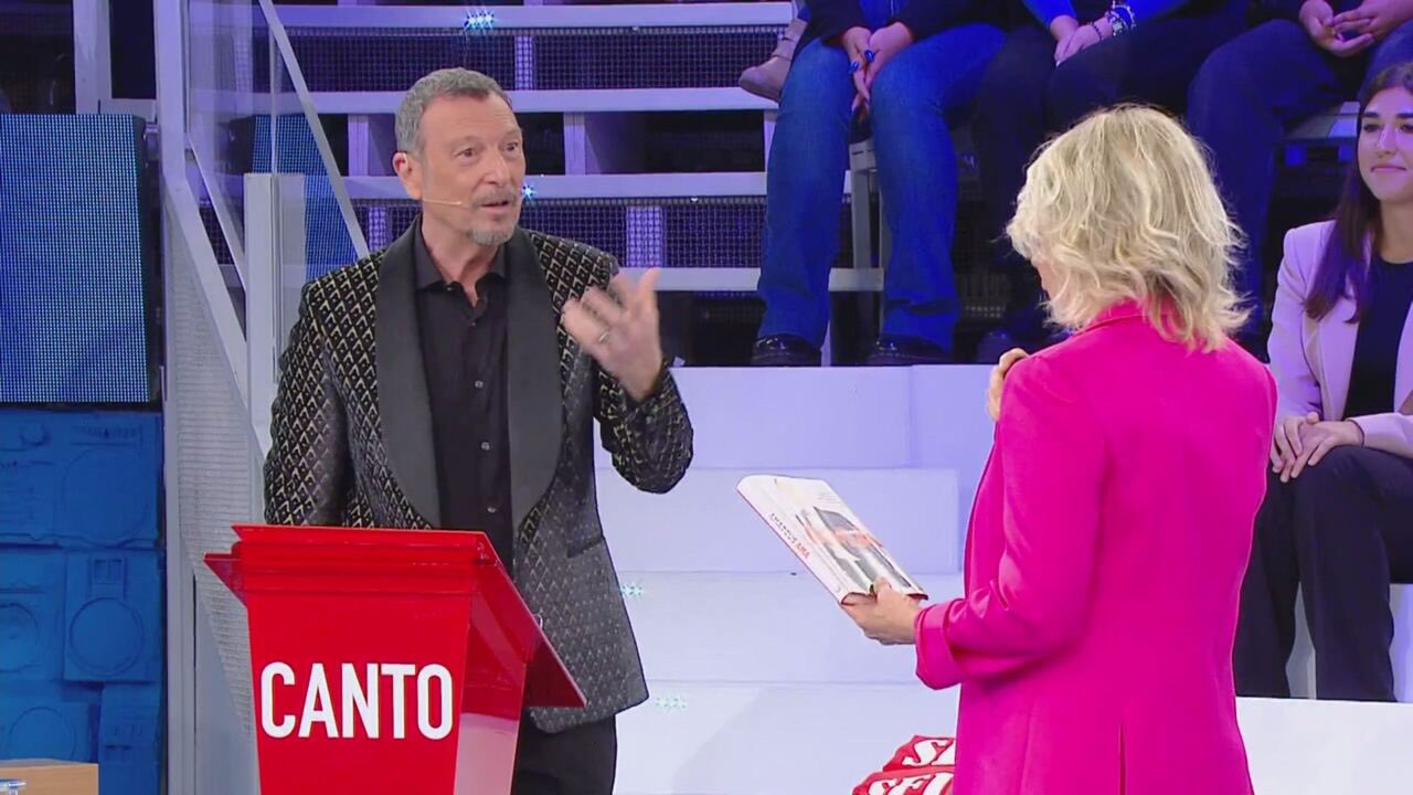 Amadeus al serale di Amici 24