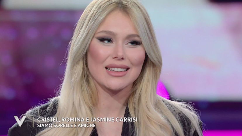 Chi è Jasmine Carrisi, concorrente The Couple: ex fidanzato gay, chirurgia e Romina Power preview