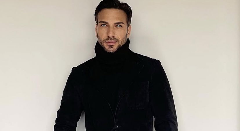 Chi è Daphne, fidanzata di Costantino Vitagliano? Malattia autoimmune e figlia dell’ex di Uomini e Donne preview