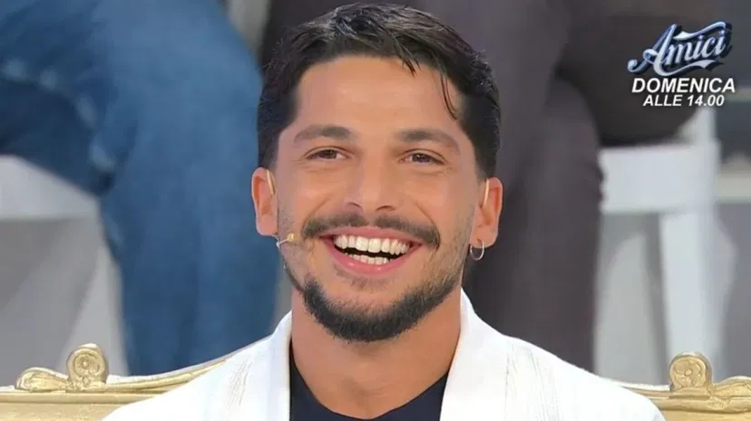 Gianmarco Steri rompe il silenzio dopo le foto con Martina preview