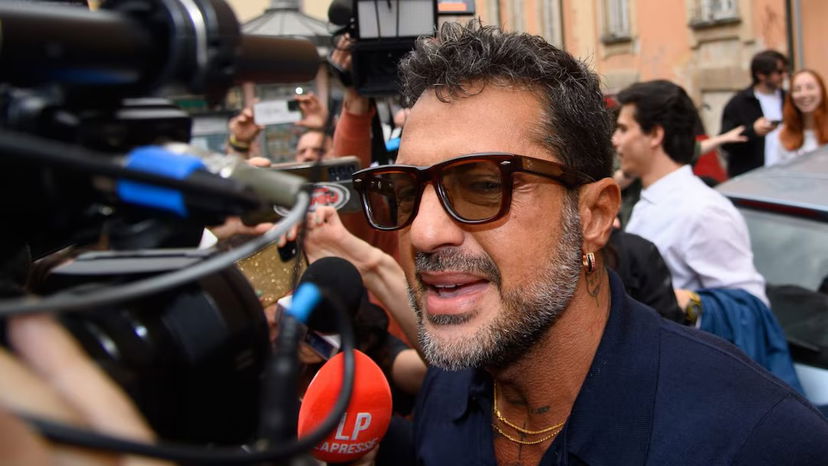 Corona davanti ai pm per il caso Signorini: le sue parole preview