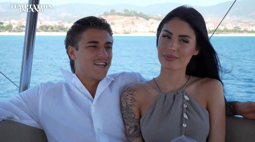 Sara e Gabriele stanno ancora insieme? Il video hot prima di Temptation Island avrebbe giocato un ruolo cruciale preview