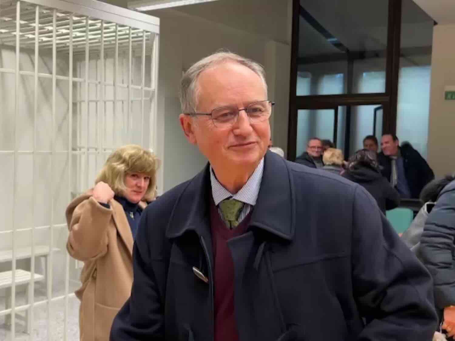 Chi i sono i vip che difendono Mario Roggero