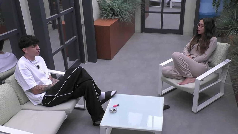 Il fidanzato di Piera Meloni lascia il GF Vip: prova a baciarla e lei reagisce così preview