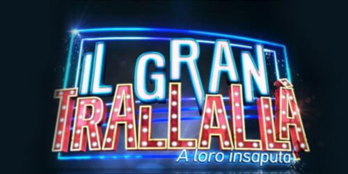 Il Gran Trallallà – A loro insaputa: Bonolis e Greggio conducono “al buio” article-post