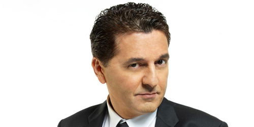 Teo Mammucari conduce La Pupa e il Secchione 2019 article-post