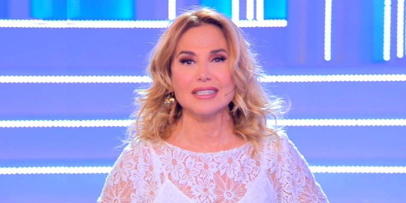 Domenica Live chiude per sempre: l’annuncio velato di Barbara D’Urso article-post