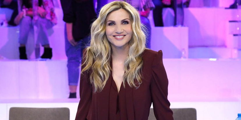 Lorella Cuccarini resta ad Amici 2021: le sue dichiarazioni article-post