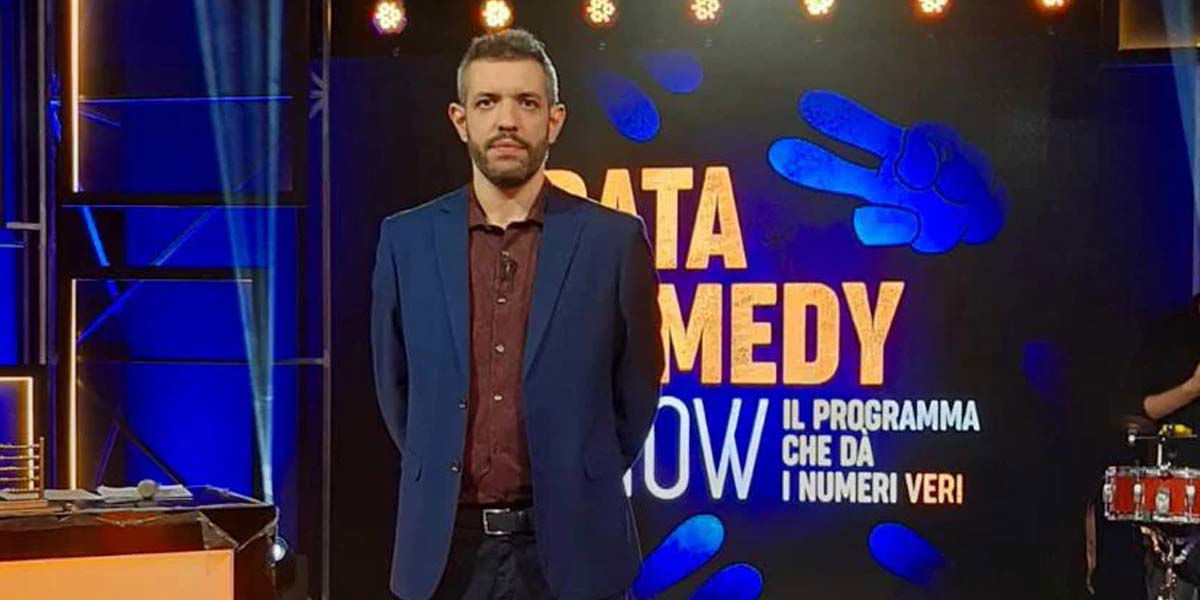 Comedy Data Show Rai2: Francesco De Carlo comico per l’ISTAT, anticipazioni article-post