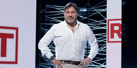 Report: attentato a Sigfrido Ranucci, bomba esplosa sotto la sua auto preview